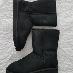 UGG Black Short Boots size 8